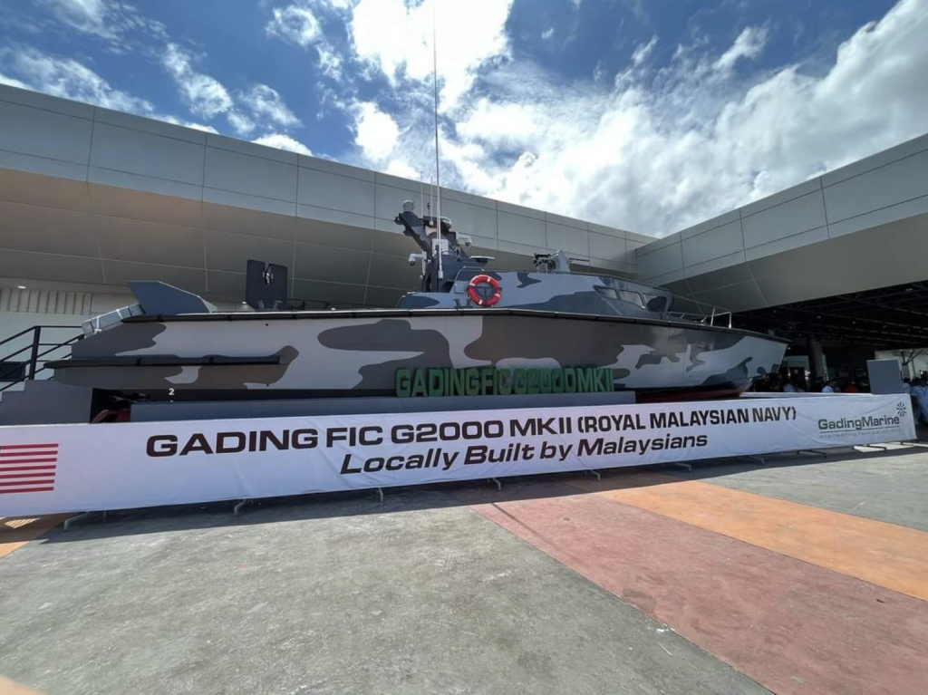 Bot FIC G2000 MKII yang dipamerkan pada LIMA 2023 di Langkawi.